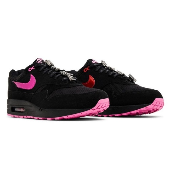 Nike Other - Air max 1
Valentine's day 2025
Brand new